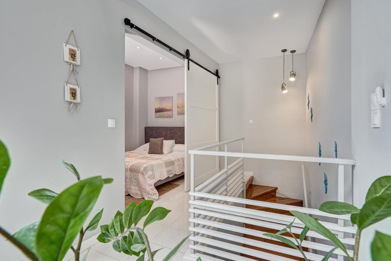 Old Town Luxury Velvet Apartment Rhodes City Esterno foto