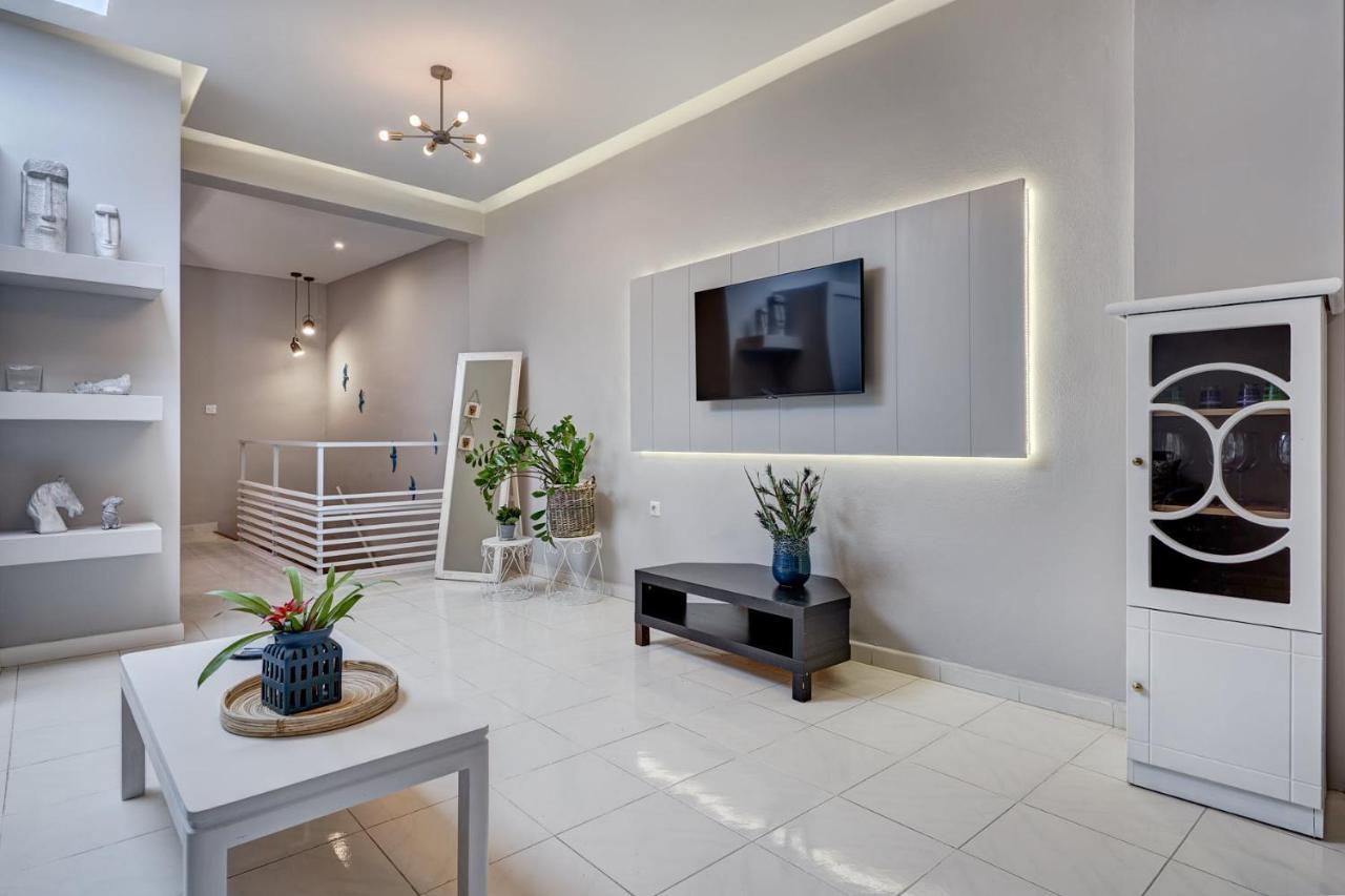 Old Town Luxury Velvet Apartment Rhodes City Esterno foto